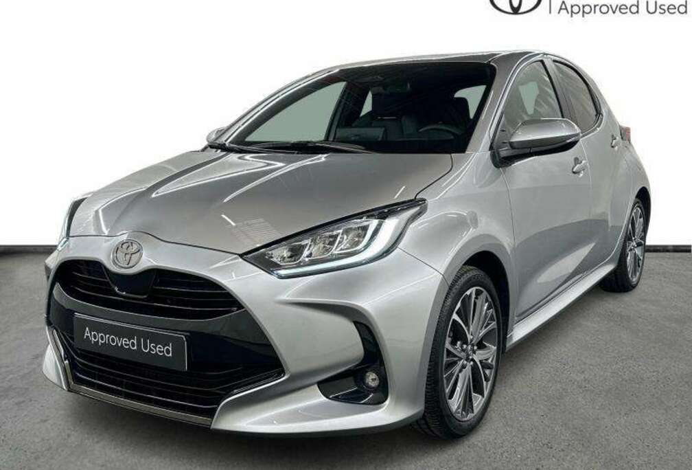 Toyota HEV Style  carplay  winter pack
