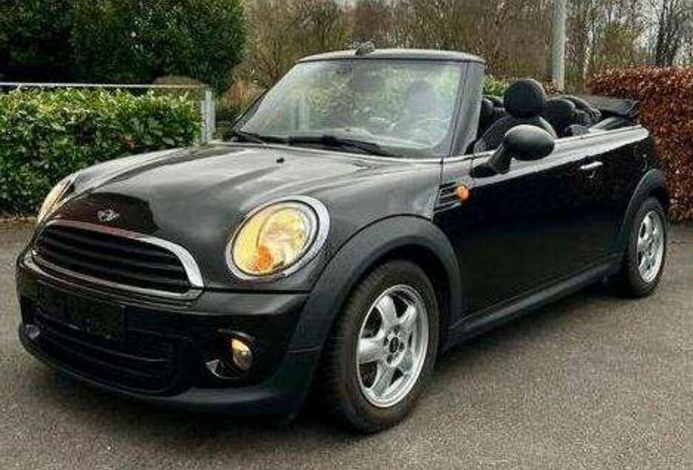 MINI Mini Cabriolet 1.6i auto