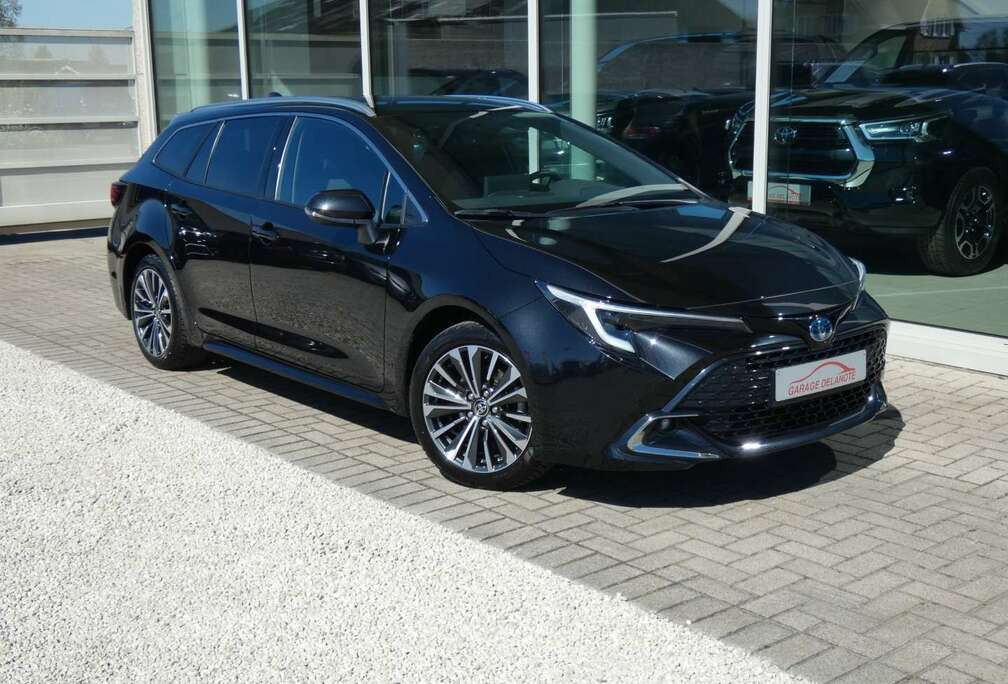 Toyota 2.0 Hybrid Style 196pk FACELIFT +Zetelverwarming +Half LEDER +Virtual cockpit