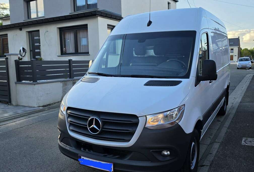 Mercedes-Benz 315 2.0 CDI L2H2 FWD 9G-tronic (EU6d)