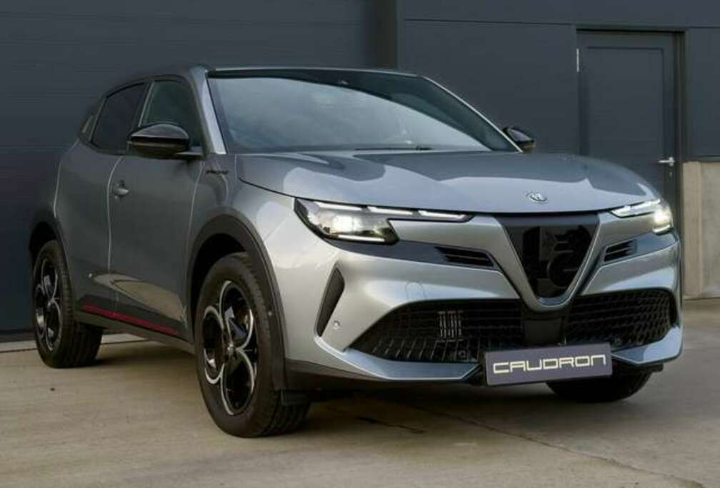 Alfa Romeo 1.2 Hybrid \'SPECIALE\' 136PK / FABRIEKSWAARBORG