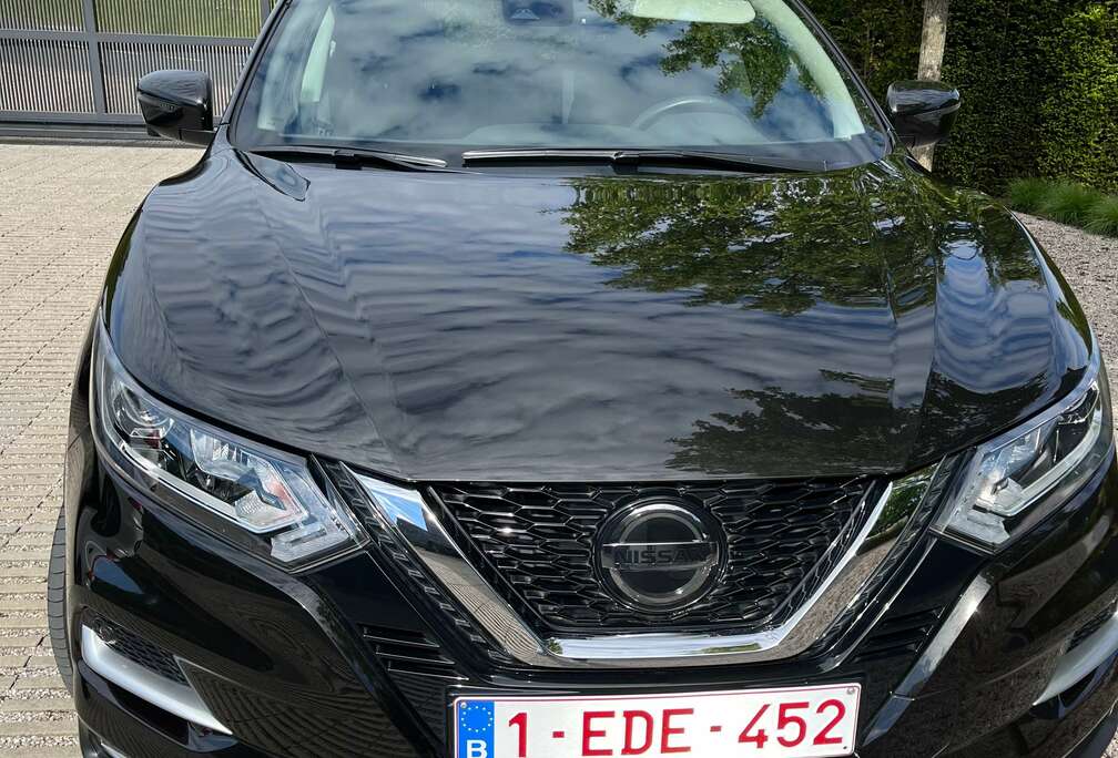 Nissan Qashqai 1.3 DIG-T N-Connecta DCT