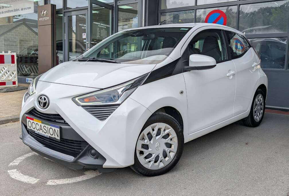 Toyota 1.0i VVT-i x-Play II /GARANTIE TOYOTA 01-2032 / SITE ARLON