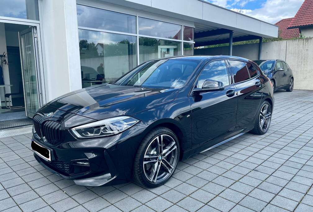 BMW dXA M-pack in Full Black