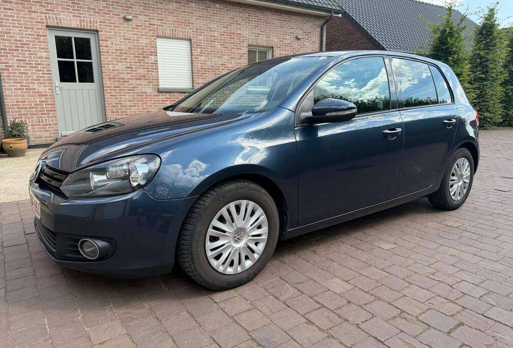 Volkswagen Golf 1.6 CR TDi BlueMotion DPF