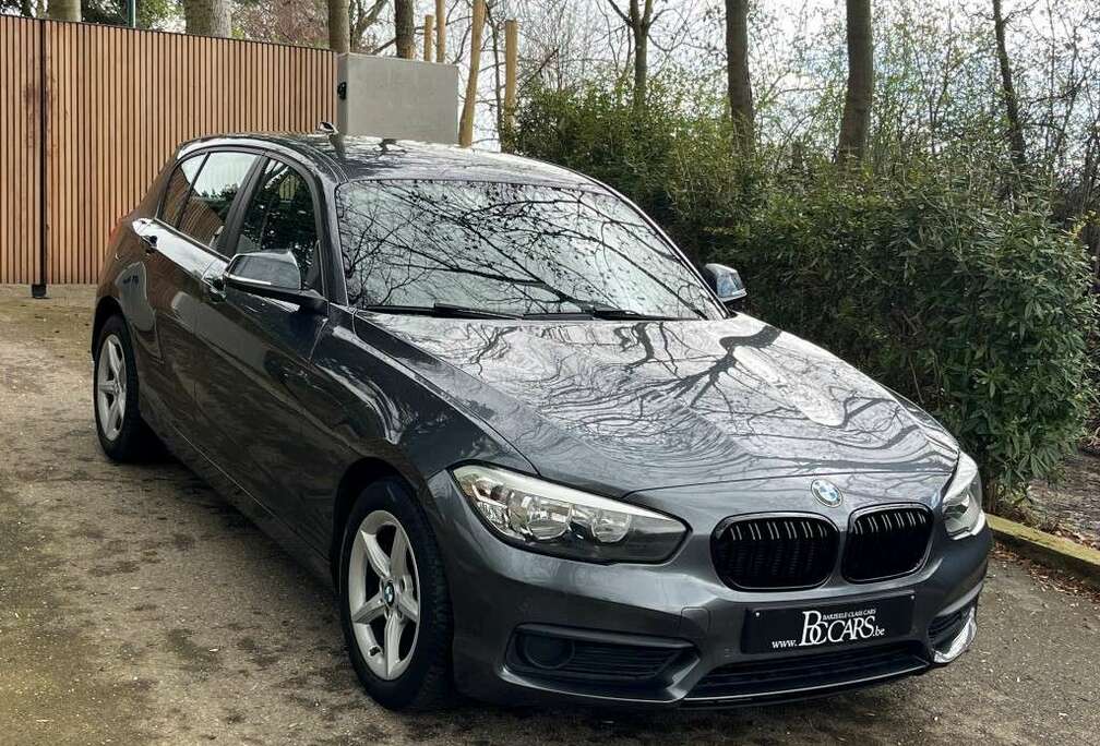 BMW Facelift-Led-Navigatie-BT-Parkeersensoren-16\