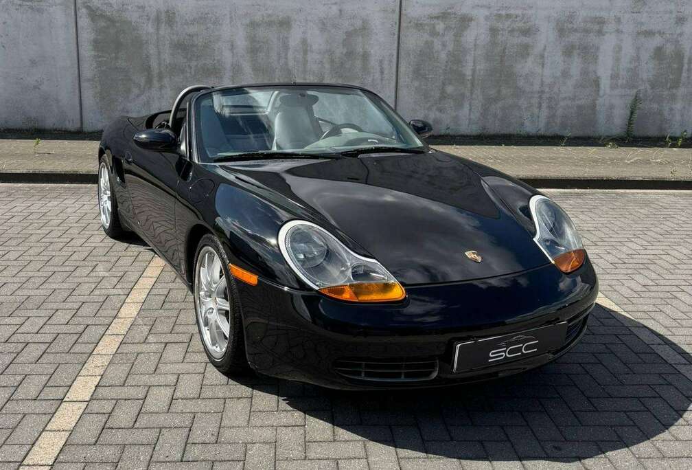 Porsche 2.5i Tiptronic S