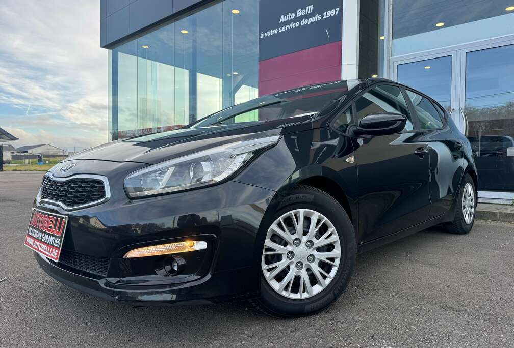 Kia Cee\'d 1.4i**CLIM**PROPRE**FAIBLE KM**TOP AUTO!