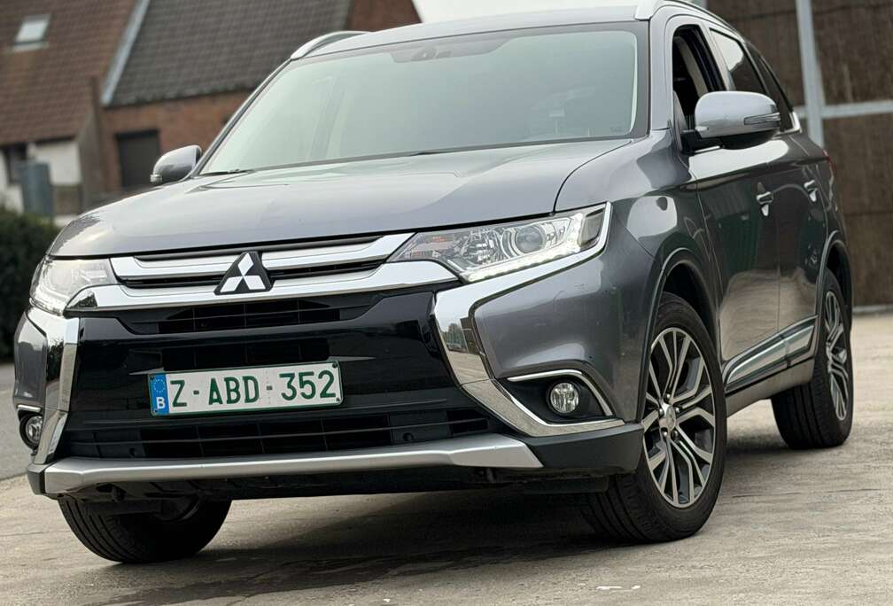 Mitsubishi 2.0i 7pl-Navi-Led-Leder-Carpass-Automaat-60000km