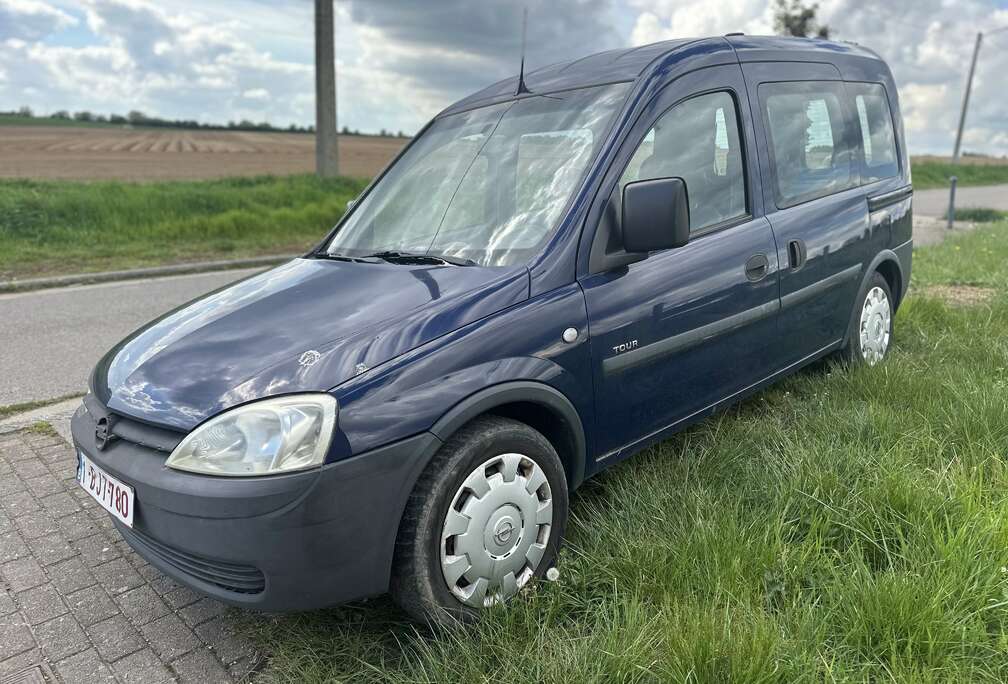 Opel Tour 1.7 DTH CDTi Enjoy