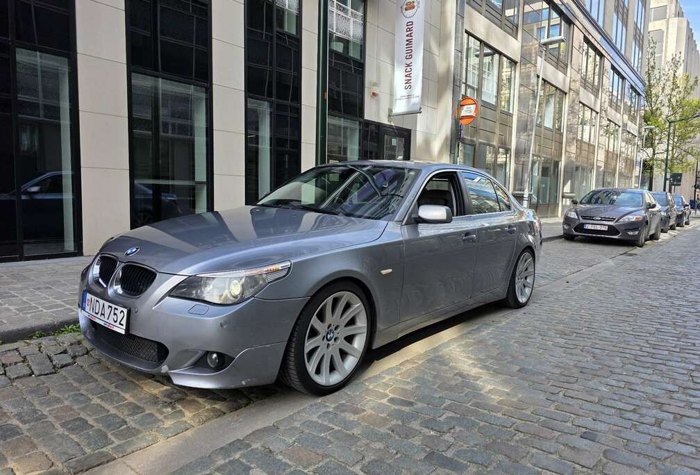 BMW 545i