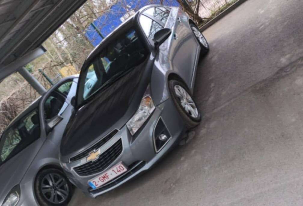 Chevrolet Cruze hatchback 1.7 D LT Start