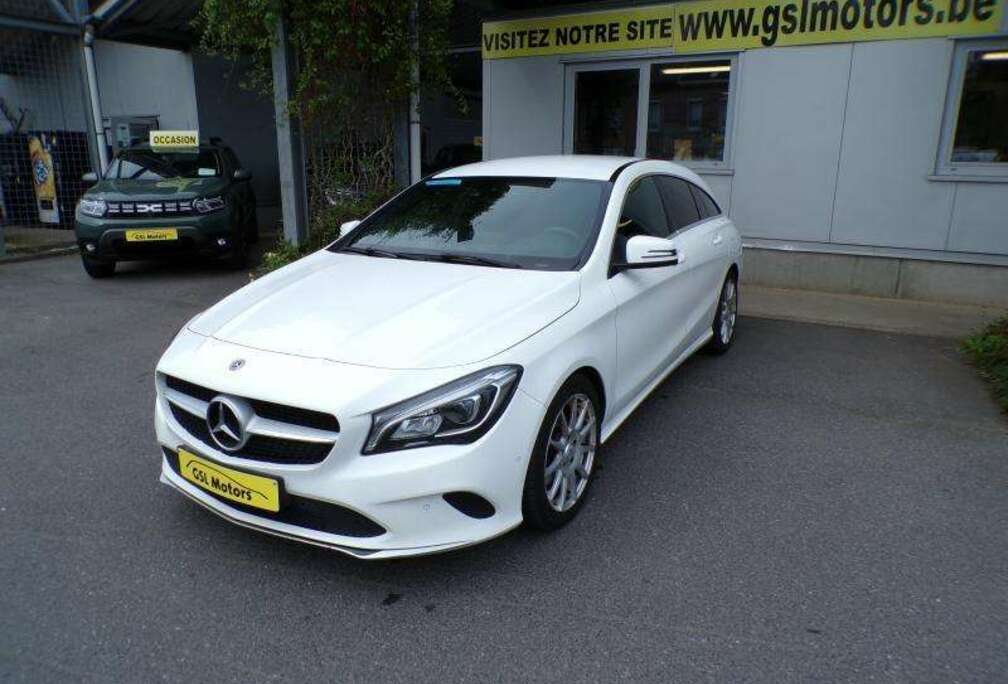 Mercedes-Benz 1.6 156cv Automatic blanc 08/18 10000€ marchand