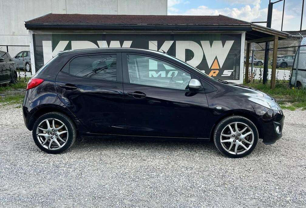 Mazda 2 1.3i