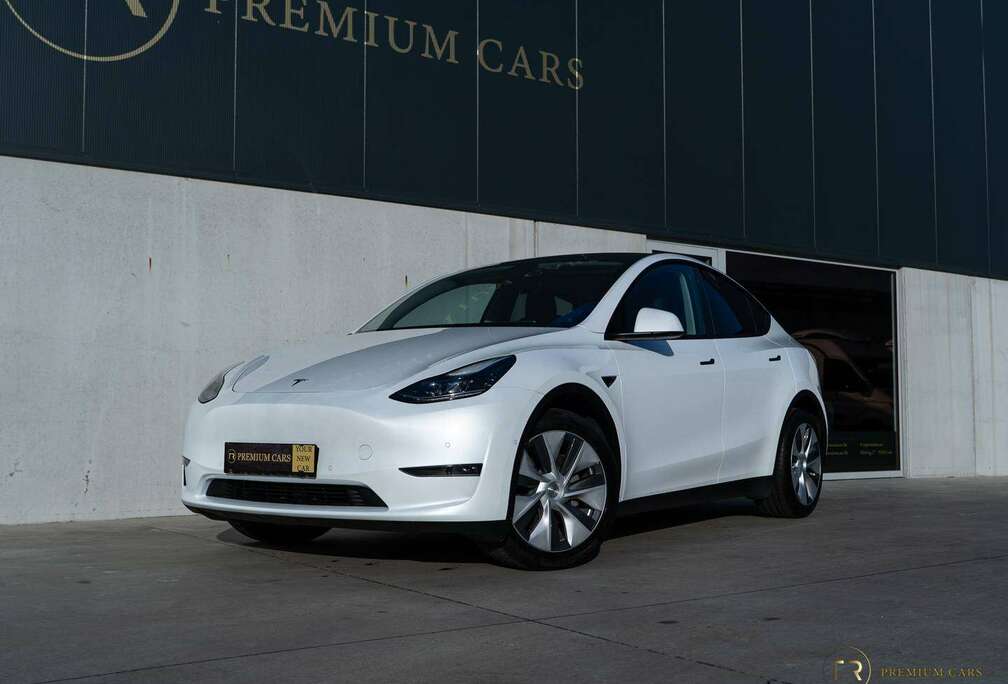 Tesla Standard Range l RWD l Pano l Full Self Driving l Towhook