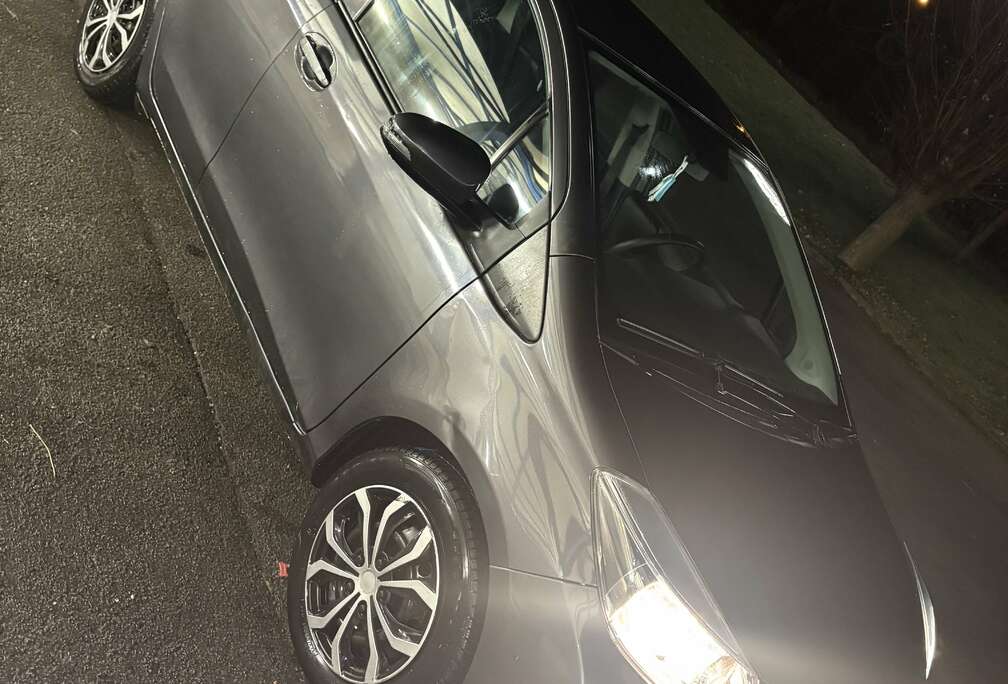 Toyota 1.33i VVT-i Comfort Multidrive S