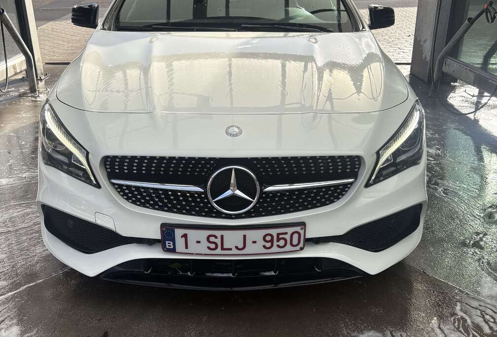 Mercedes-Benz AMG Line