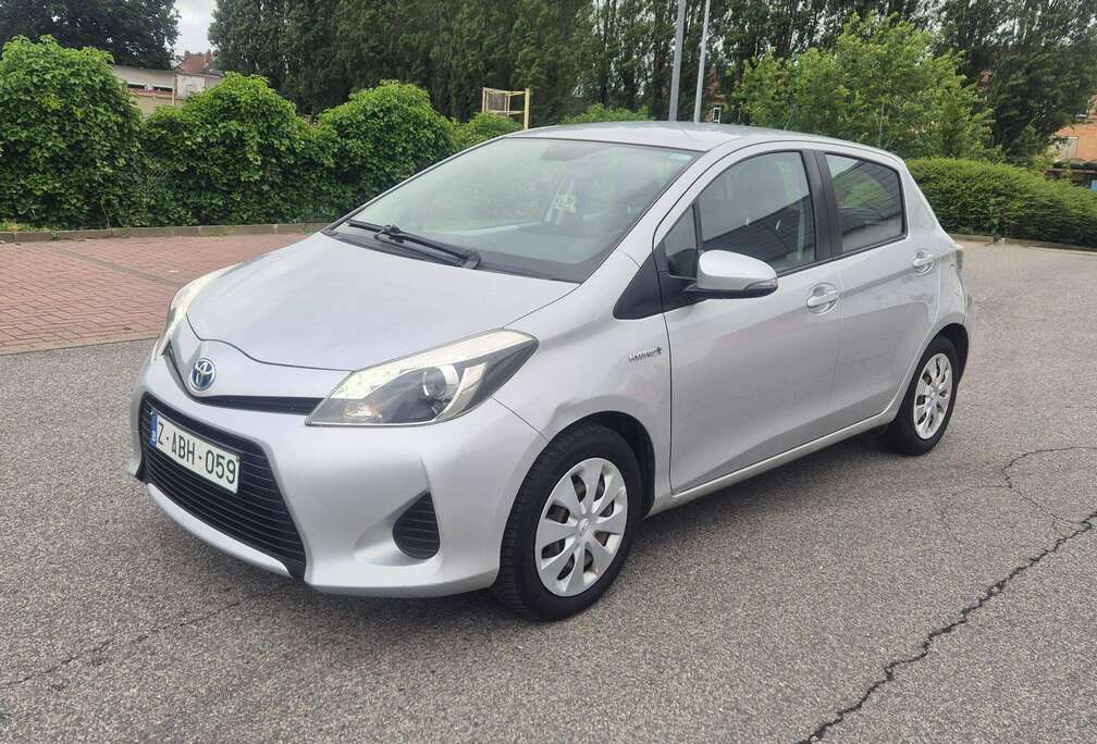 Toyota 1.5i VVT-i 16v  hybride  1er propriétaire