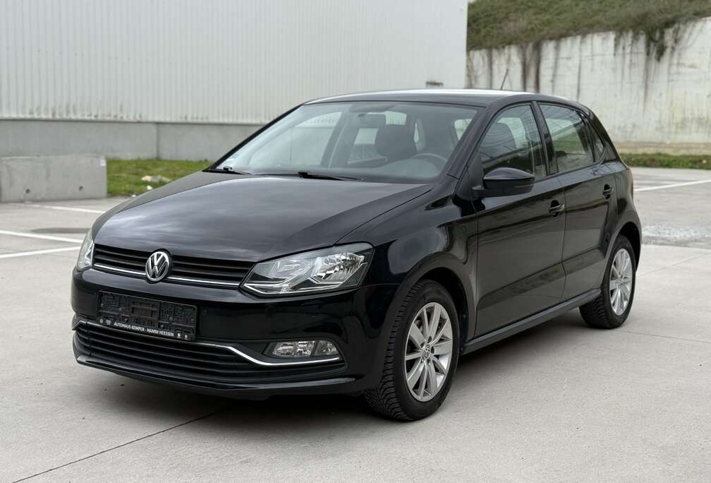 Volkswagen 1.0 BENZINE  LAGE KILOMETERS  GARANTIE 1 JAAR