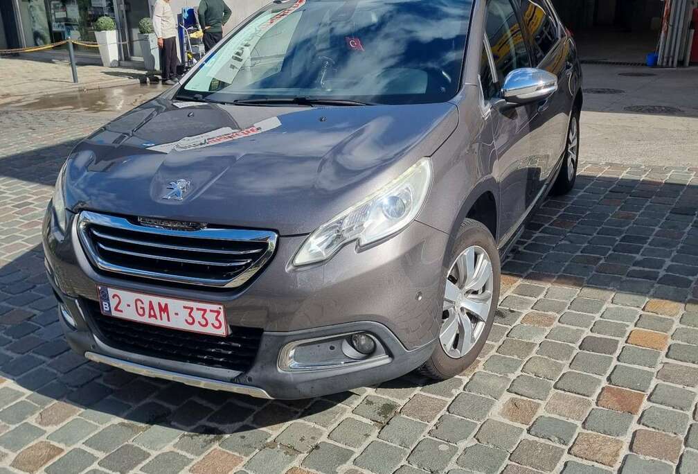 Peugeot 1.2i VTi en parfait etat. aucun frais à prévoir