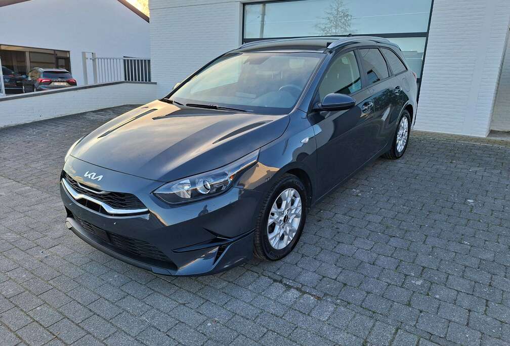 Kia Ceed 1.0 T-GDi Pure  ZETEL+STUURVERWARMING APP CONNECT