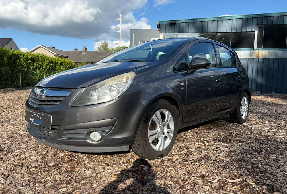 Opel Corsa 1.2i Enjoy - Airco