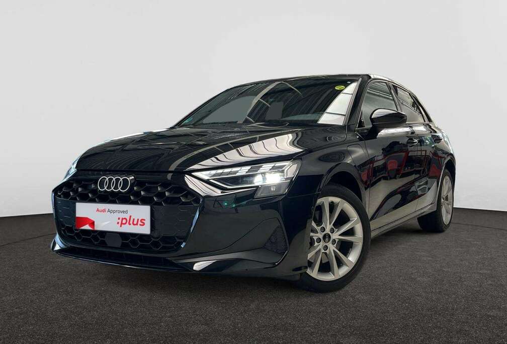 Audi 40 TFSIe Attraction S tronic (150 kW)