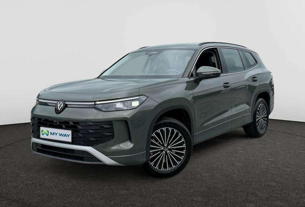 Volkswagen Life 1.5 eTSI (150pk) AUTOMAAT /// 7 Zitplaatsen /// 360° Camera /// Inklapbare trekhaak /// Zetelverwarming Vooraan ///