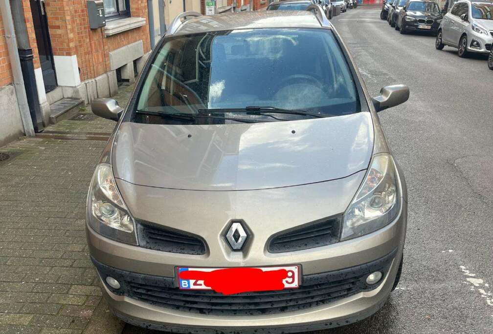 Renault Clio 1.2i 16v Expression