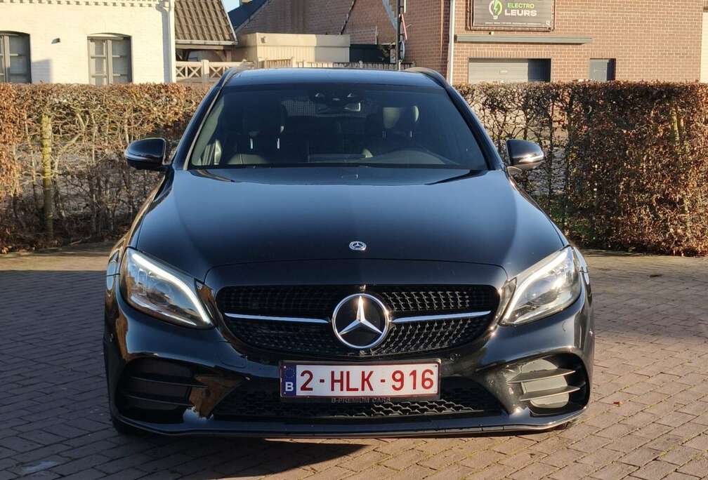 Mercedes-Benz Mercedes C300DE T 9G-TRONIC AMG Line  PANORAMA