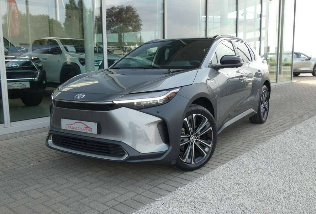 Toyota AWD PREMIUM +Trekhaak +Pano dak +LEDER +JBL +360Camera +Zetelventilatie +Zetelverwarming