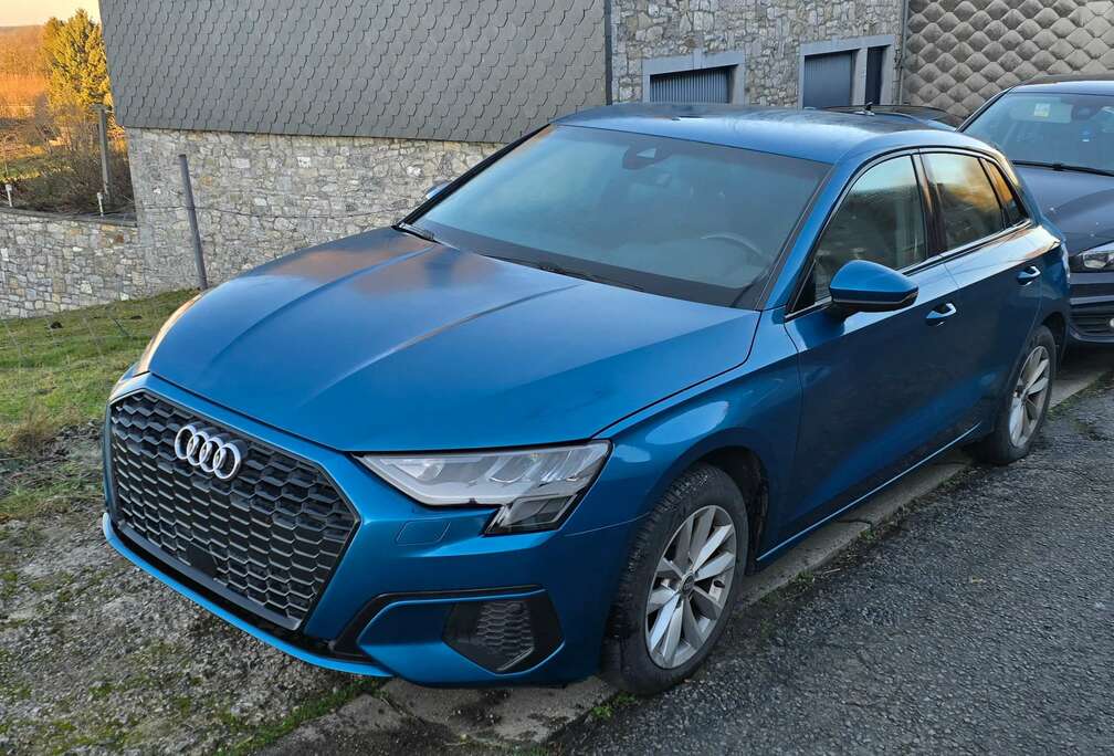 Audi A3 Sportback 30 TDi bleu atoll