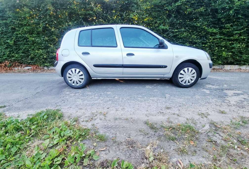 Renault 1.2i Campus
