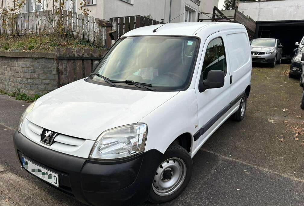 Peugeot 1.6 HDi L1H1 Confort 120