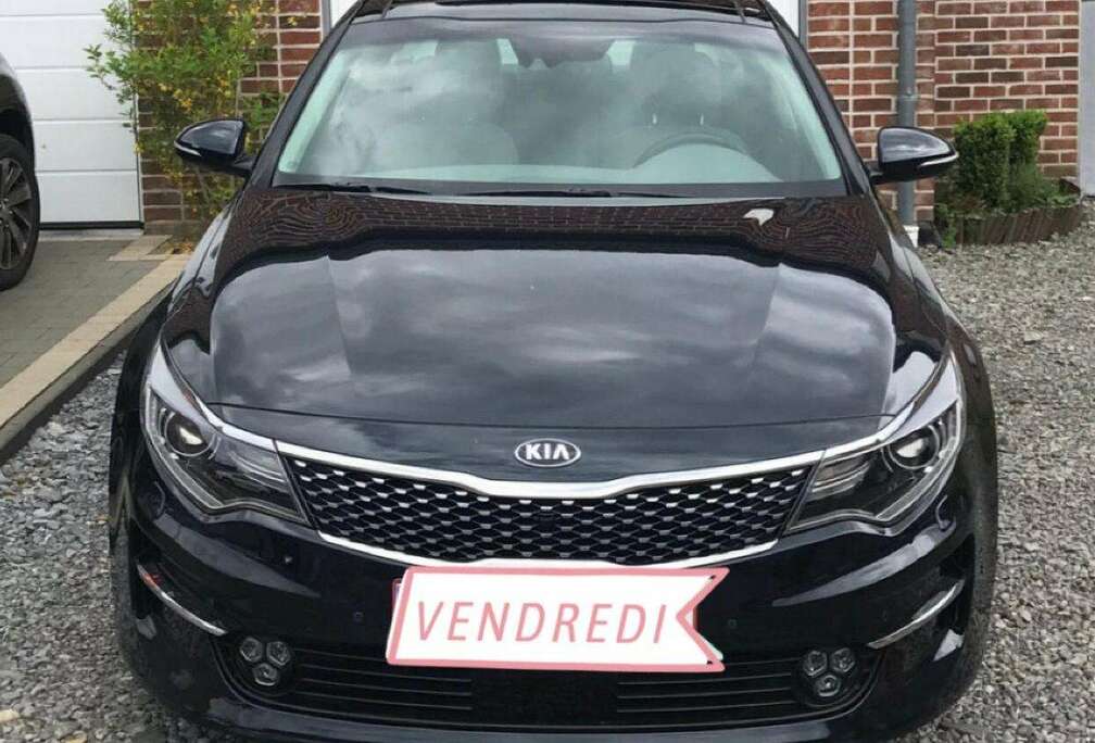 Kia Optima 1.7 CRDi First Edition ISG DCT