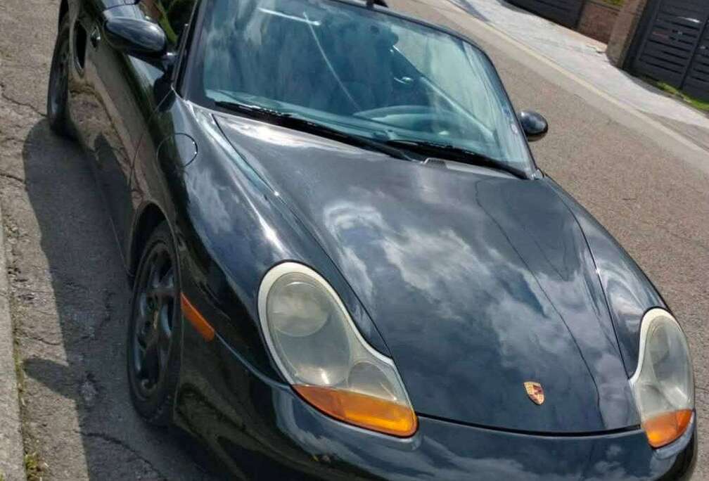 Porsche 2.5i