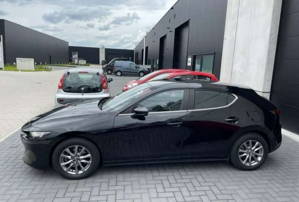 Mazda 3 2.0i e Skyactiv, x Skycruise, Automaat, 360 Camera, Parkeersensoren + Camera, Head up display, Verkoop in opdracht