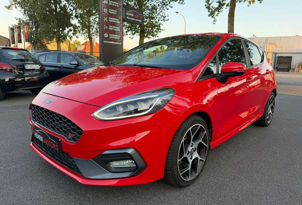 Ford ST 1.5i •Cruise• •Camera• •SPORT• PROPERE STAAT