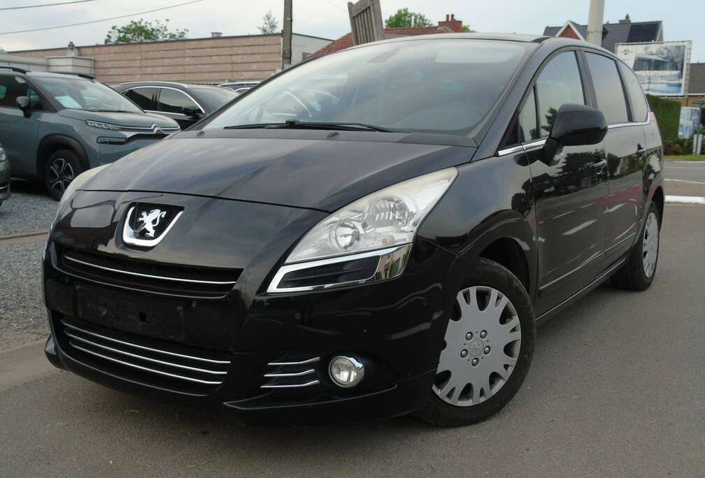Peugeot 5008 1.6 HDi Family FAP*Ohboekje *7 Plaatsen*Navi*EURO 5