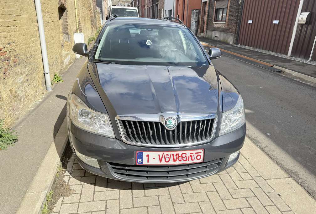 Skoda SW 1.6 CR TDi Elegance DPF