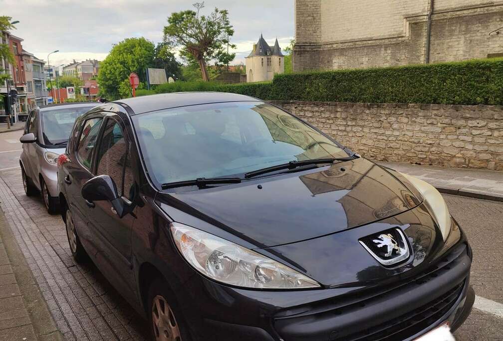 Peugeot SW 1.4i 16v Urban