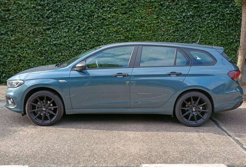 Fiat Tipo 1.5 Hybrid DCT