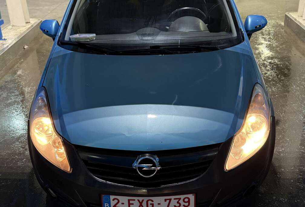 Opel 1.4 16V Color Edition