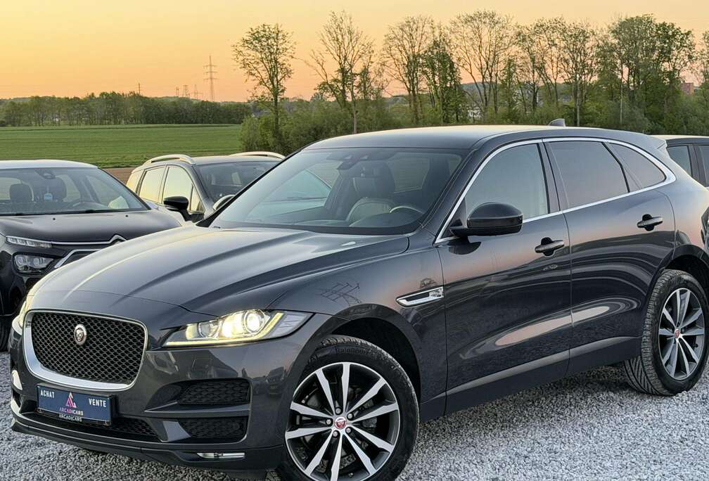 Jaguar PRESTIGE - NAVIGATION - CUIR - GARANTIE