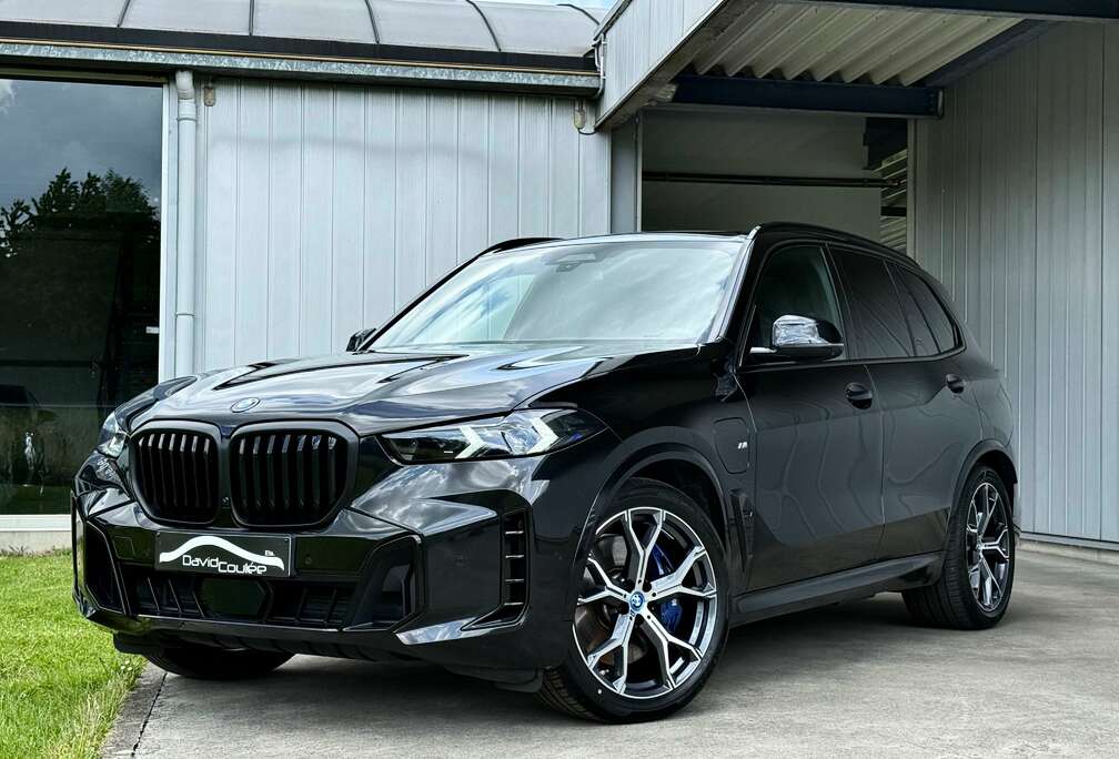 BMW PHEV 3.0AS xDrive50e, Pack M Pro, Shadow-Line, H&K, Carbone, Calandre Iconic Glow