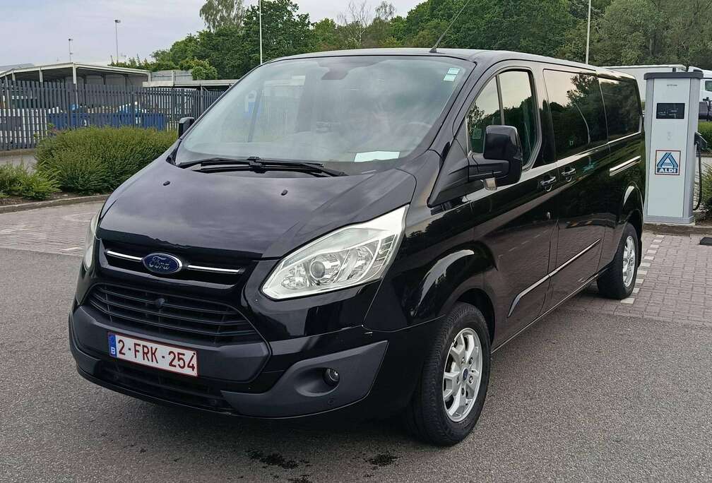 Ford 2.2 TDCi L2H1 Limited Multi-use
