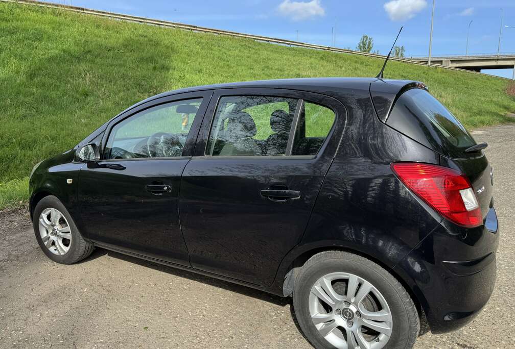 Opel 1.2i Enjoy GEKEURD VOOR VERKOOP