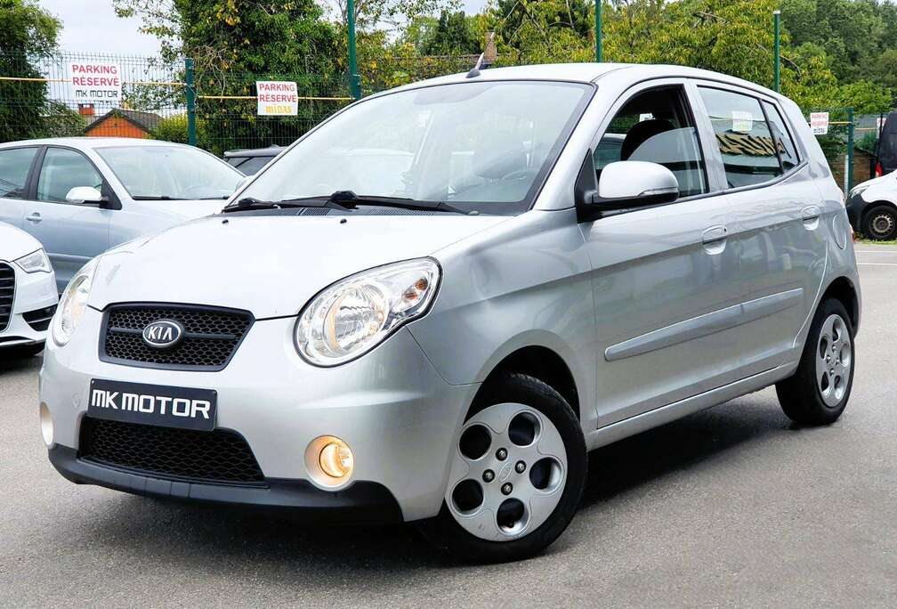 Kia 1.0 ESSENCE 61CV - FULL CARNET - 5 PORTES - CLIM