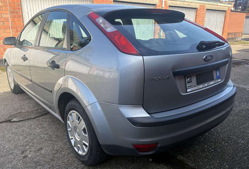 Ford telefonich Contact: 0472.92.59.40