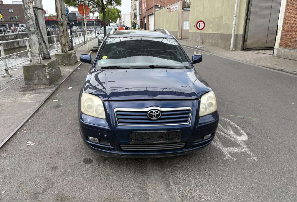 Toyota Break 1.6. Essence